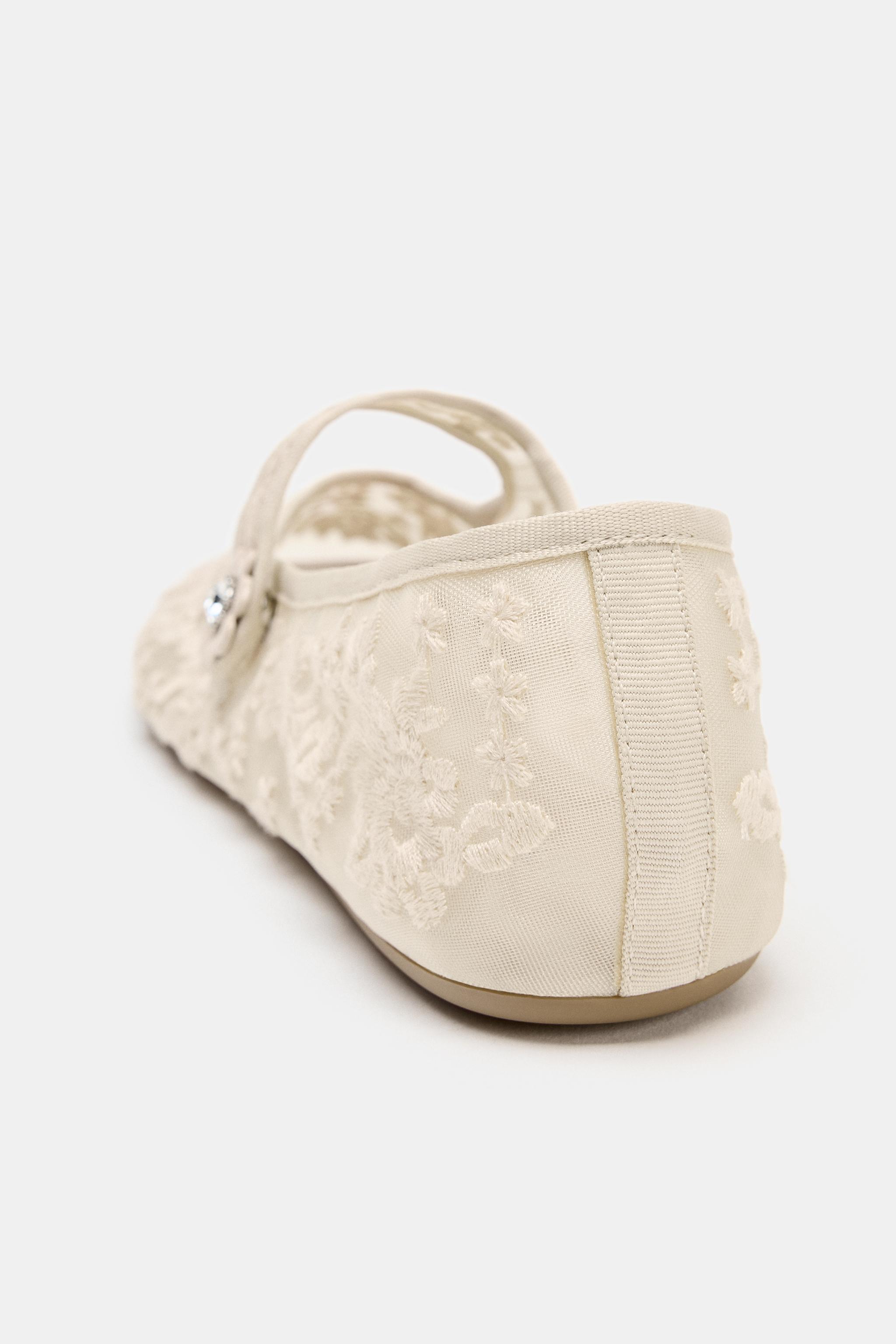 BALLERINES BRODÉES